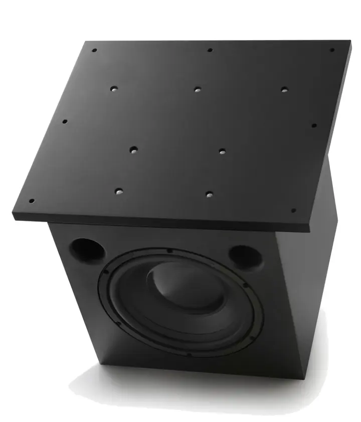 Caixa de subwoofer preta para embutir, com flange de fixação.